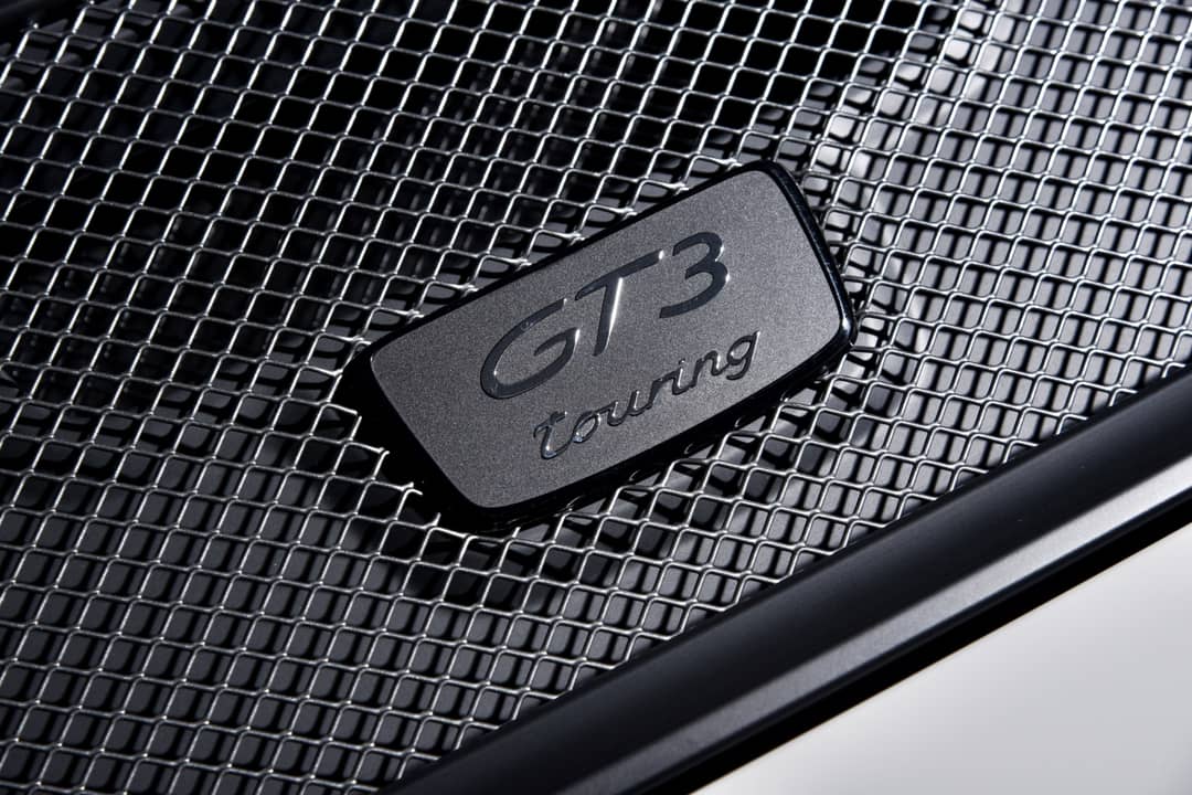 2018 Porsche 911 GT3 Touring — photo 12
