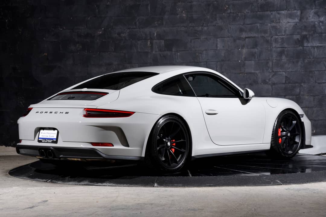 2018 Porsche 911 GT3 Touring — photo 14