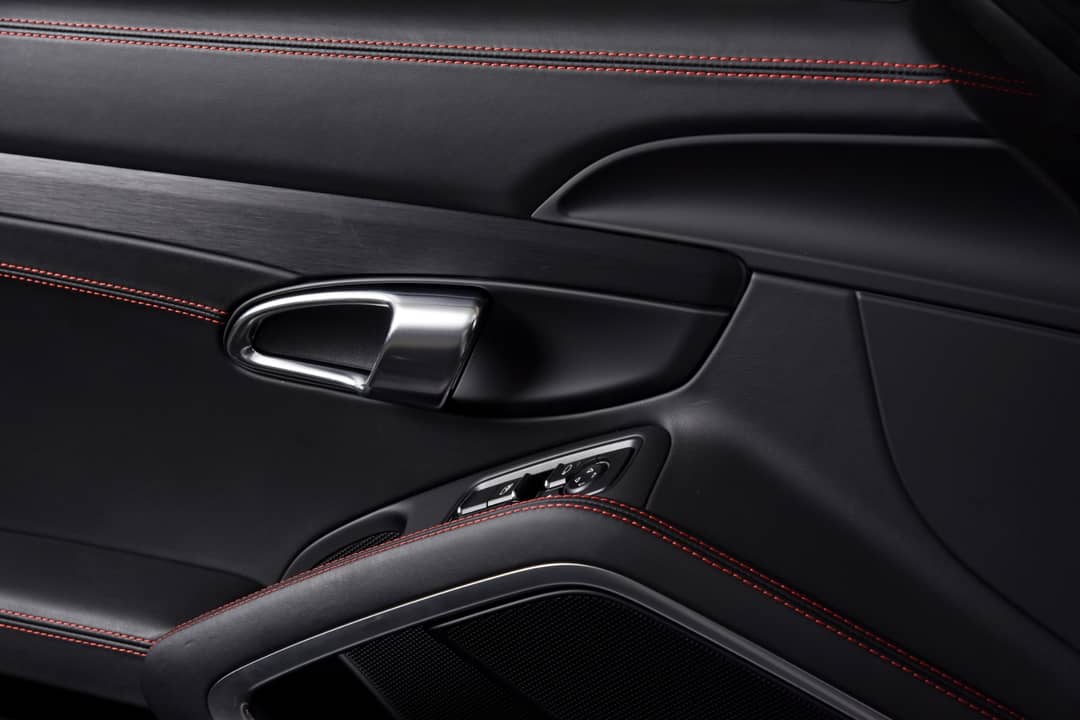 2018 Porsche 911 GT3 Touring — photo 33