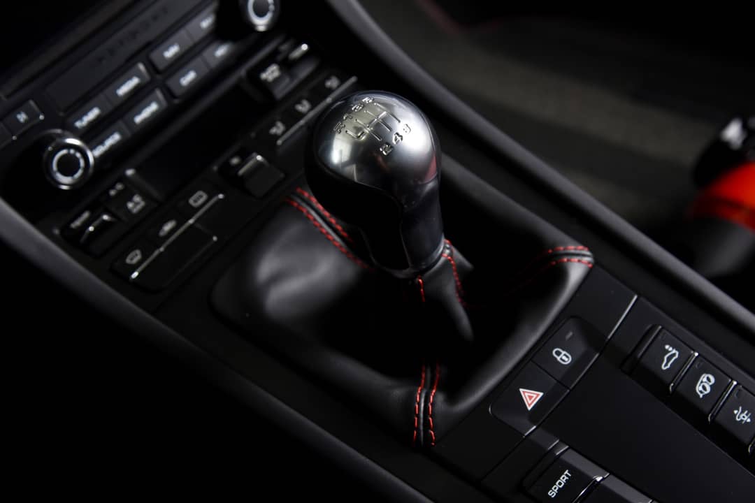 2018 Porsche 911 GT3 Touring — photo 6