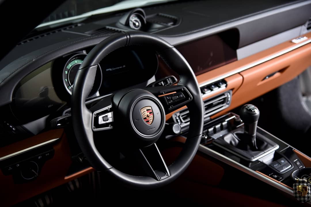 2024 Porsche 911 Carrera S — photo 20
