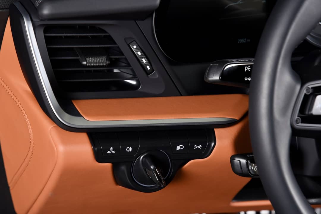 2024 Porsche 911 Carrera S — photo 29