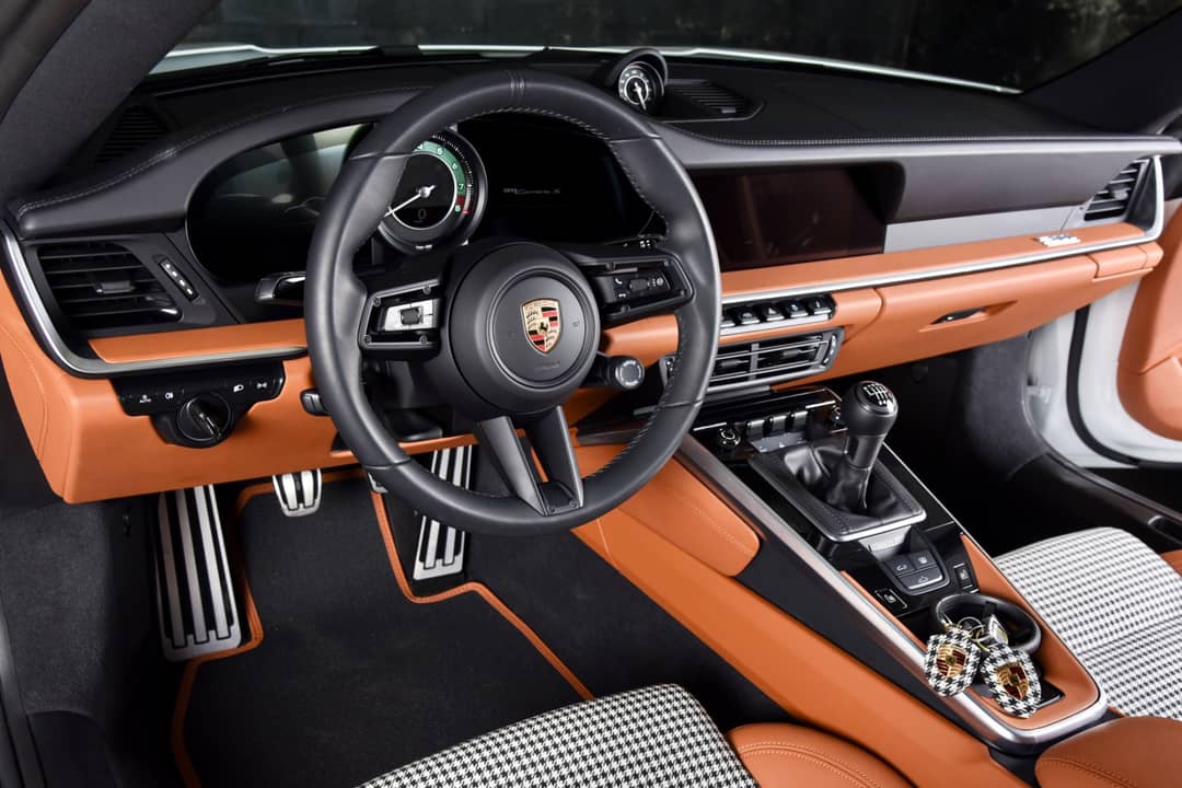2024 Porsche 911 Carrera S — photo 4
