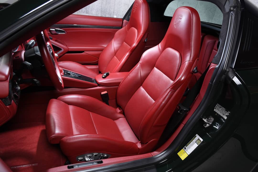 2019 Porsche 911 Targa 4 GTS — photo 15