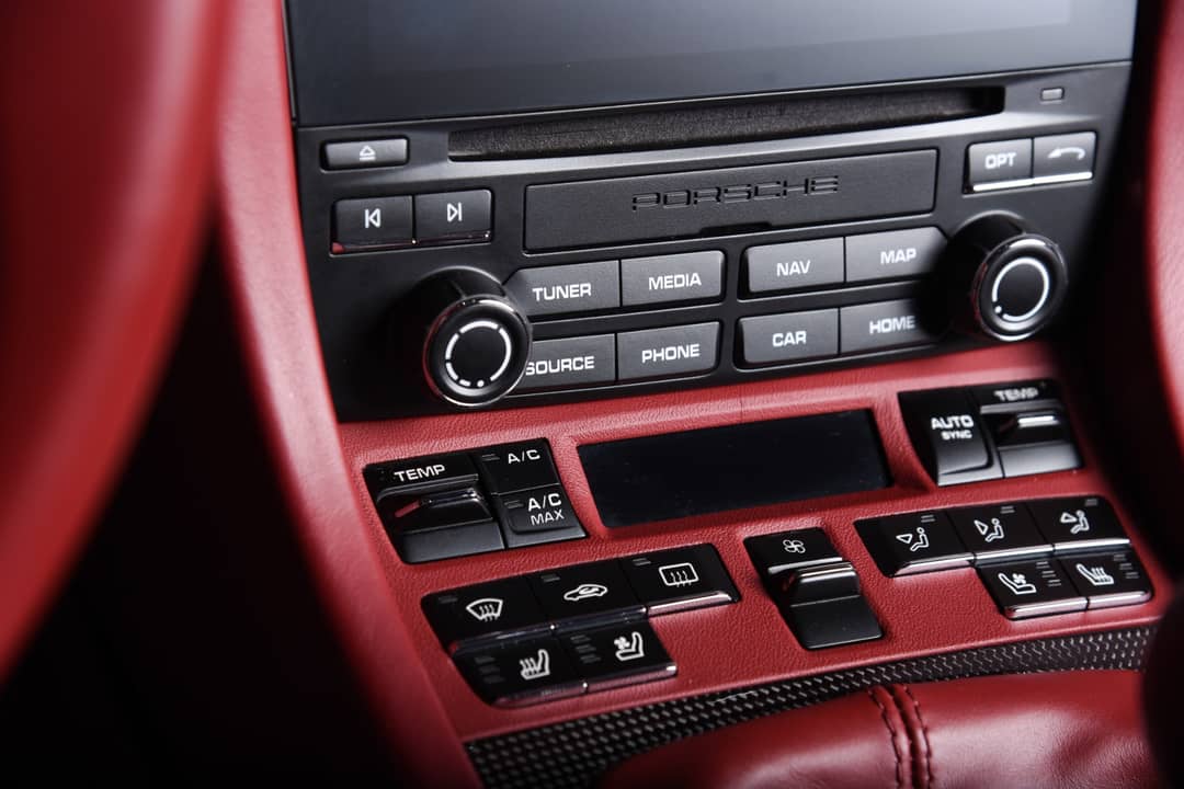 2019 Porsche 911 Targa 4 GTS — photo 24