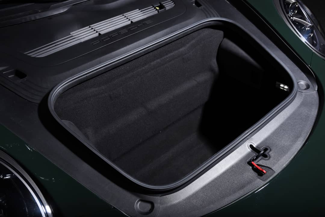 2019 Porsche 911 Targa 4 GTS — photo 34