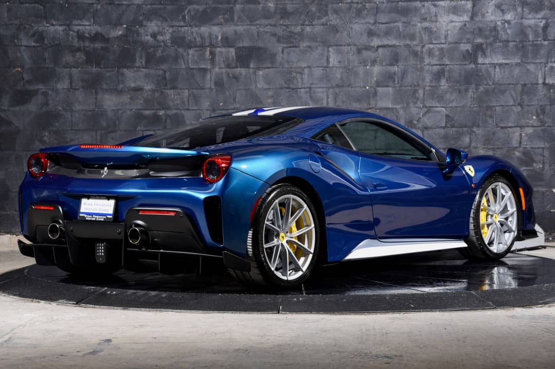2020 Ferrari 488 Pista — photo 21