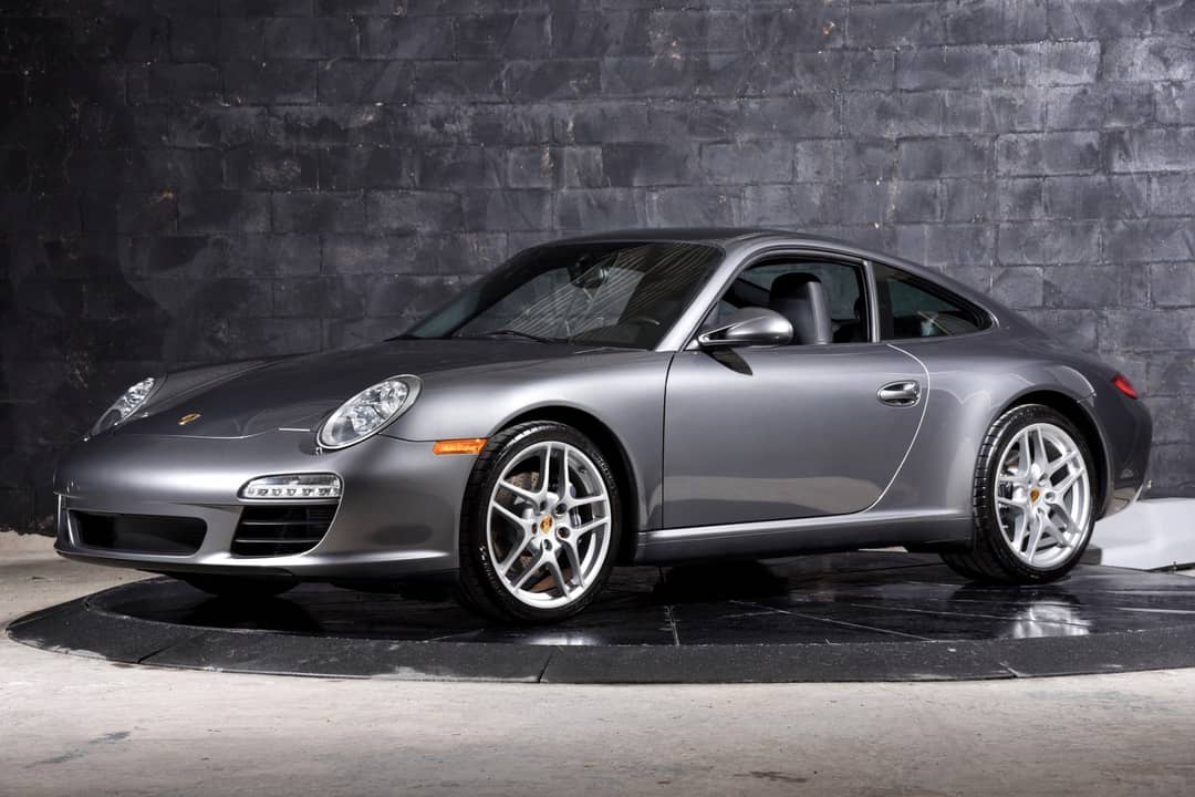 2010 Porsche 911 Carrera — photo 2
