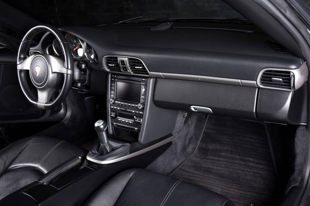 2010 Porsche 911 Carrera — photo 14