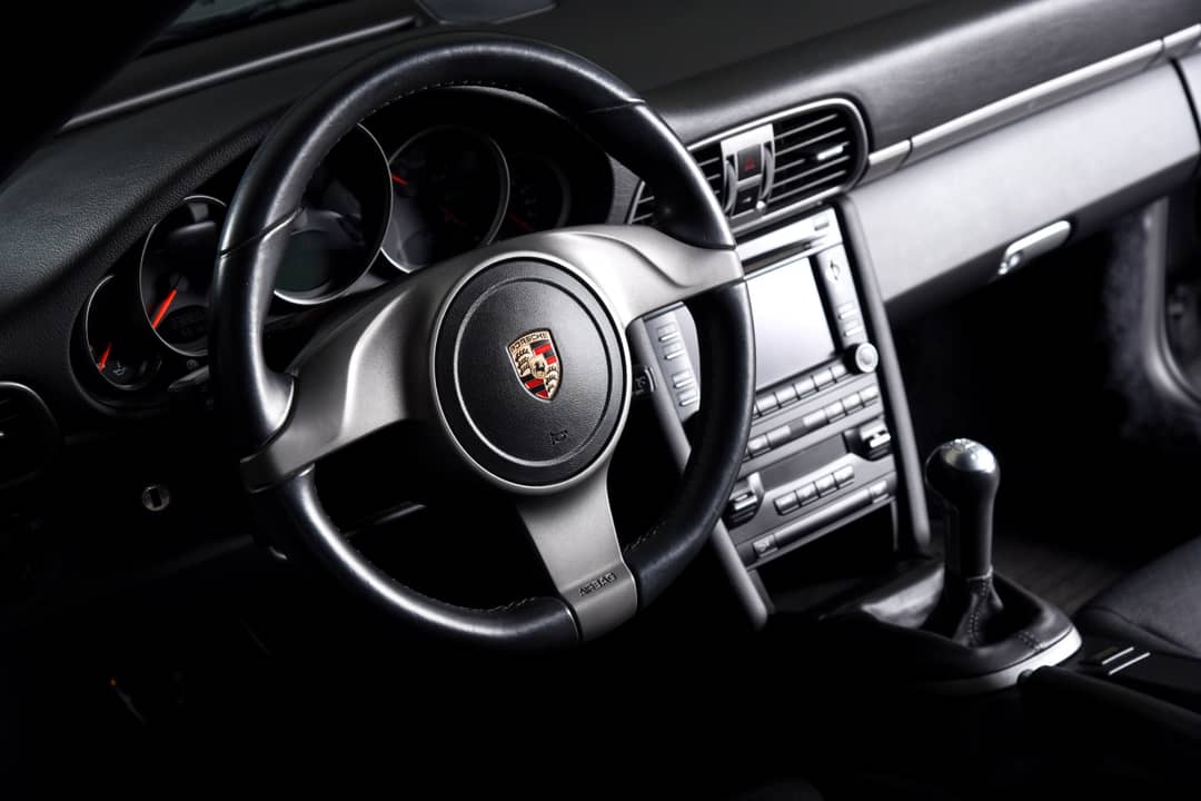2010 Porsche 911 Carrera — photo 15