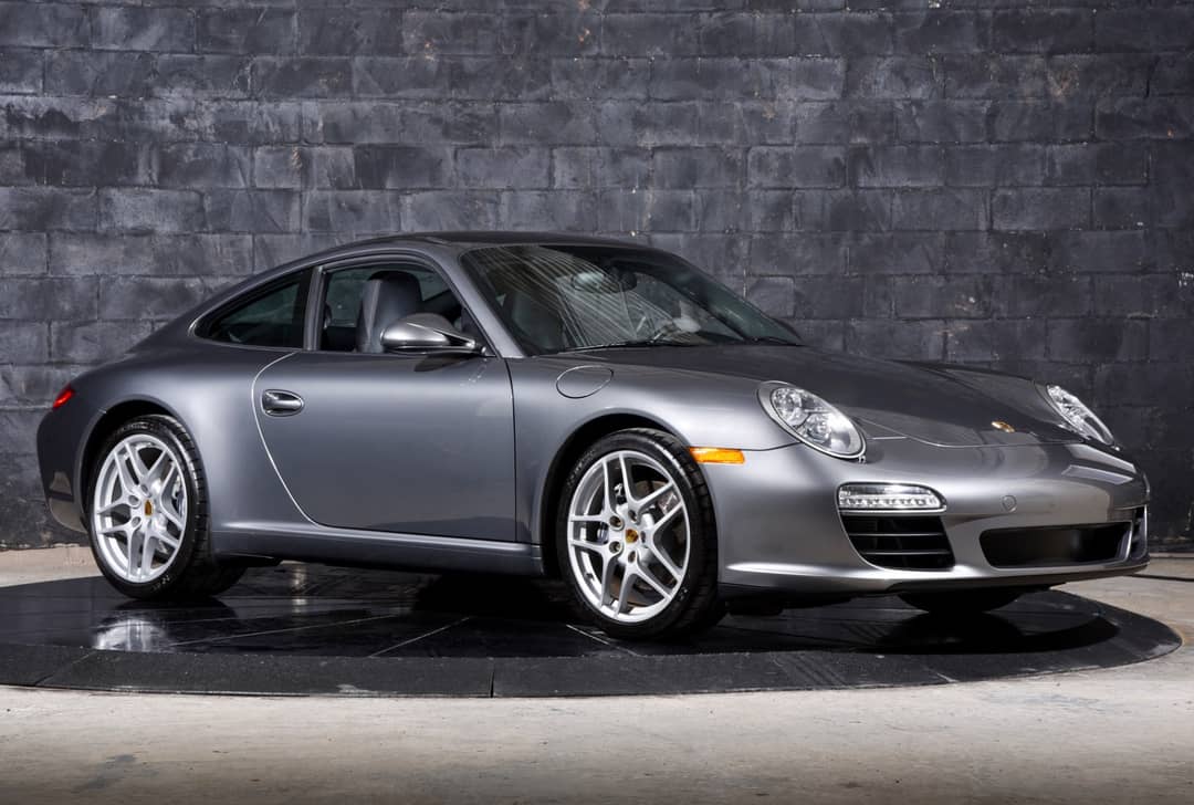 2010 Porsche 911 Carrera — photo 9