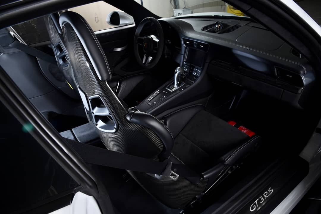 2016 Porsche 911 GT3 RS — photo 24