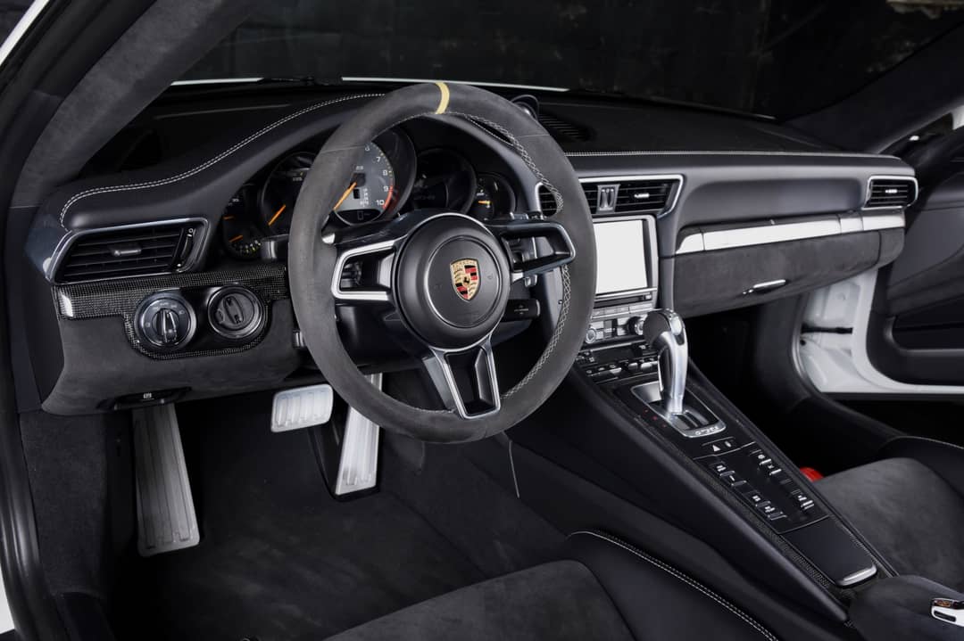 2016 Porsche 911 GT3 RS — photo 4