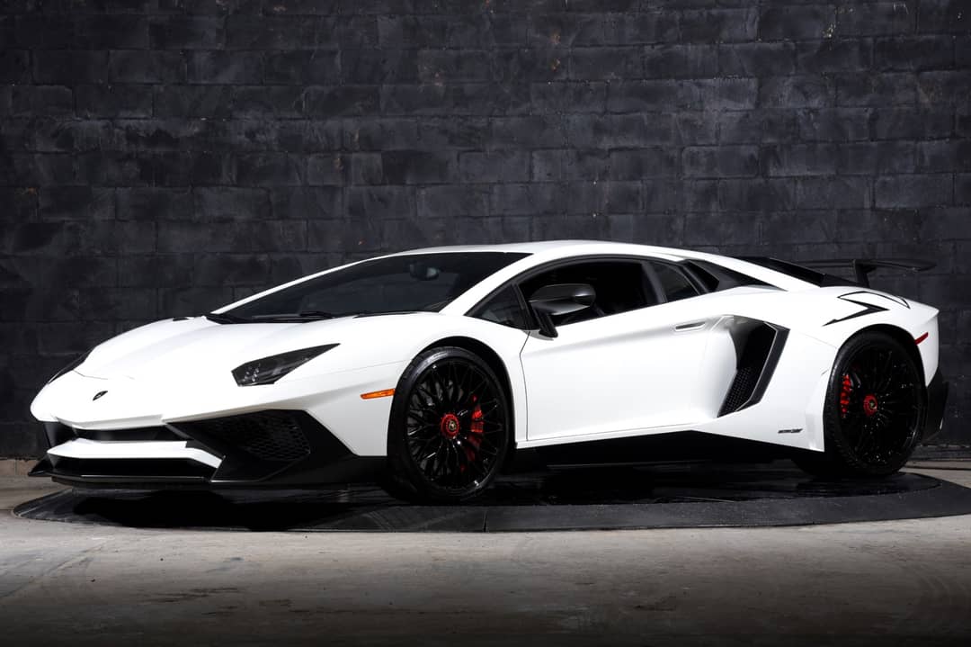 2016 Lamborghini Aventador LP 750-4 SV — photo 16