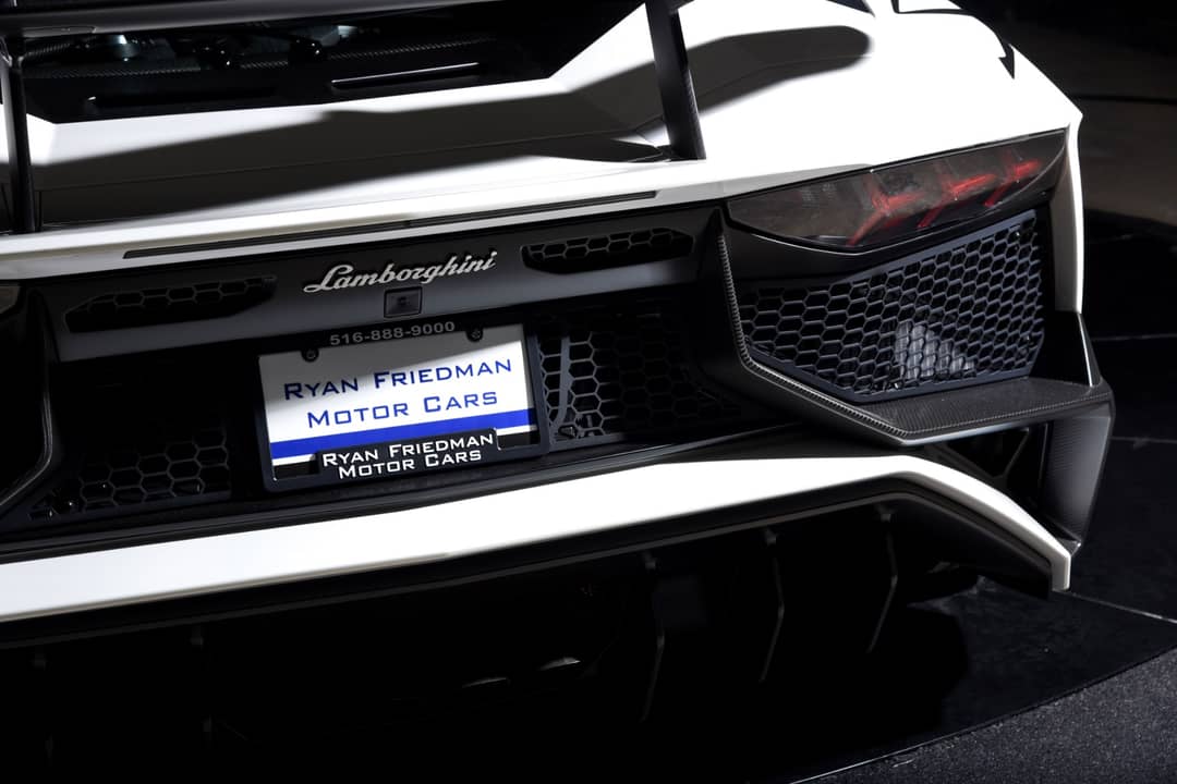 2016 Lamborghini Aventador LP 750-4 SV — photo 20