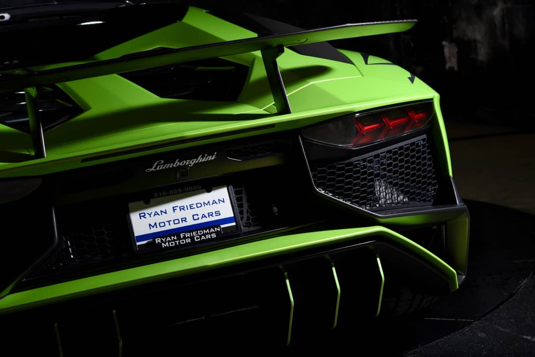 2017 Lamborghini Aventador LP 750-4 SV — photo 11