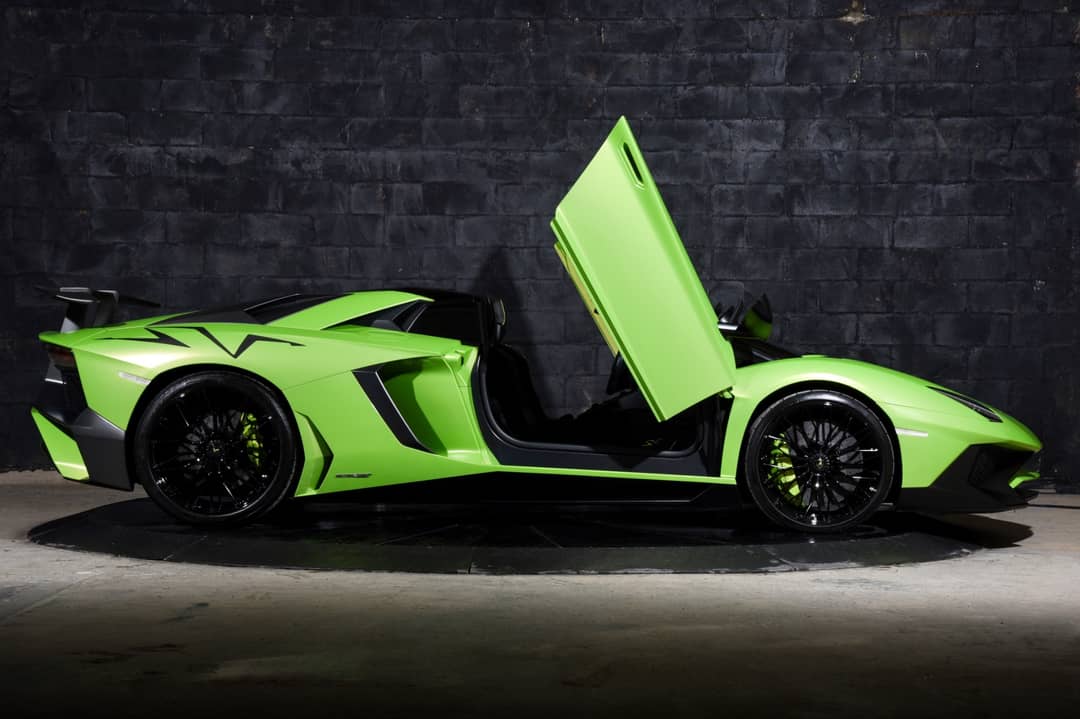 2017 Lamborghini Aventador LP 750-4 SV — photo 17