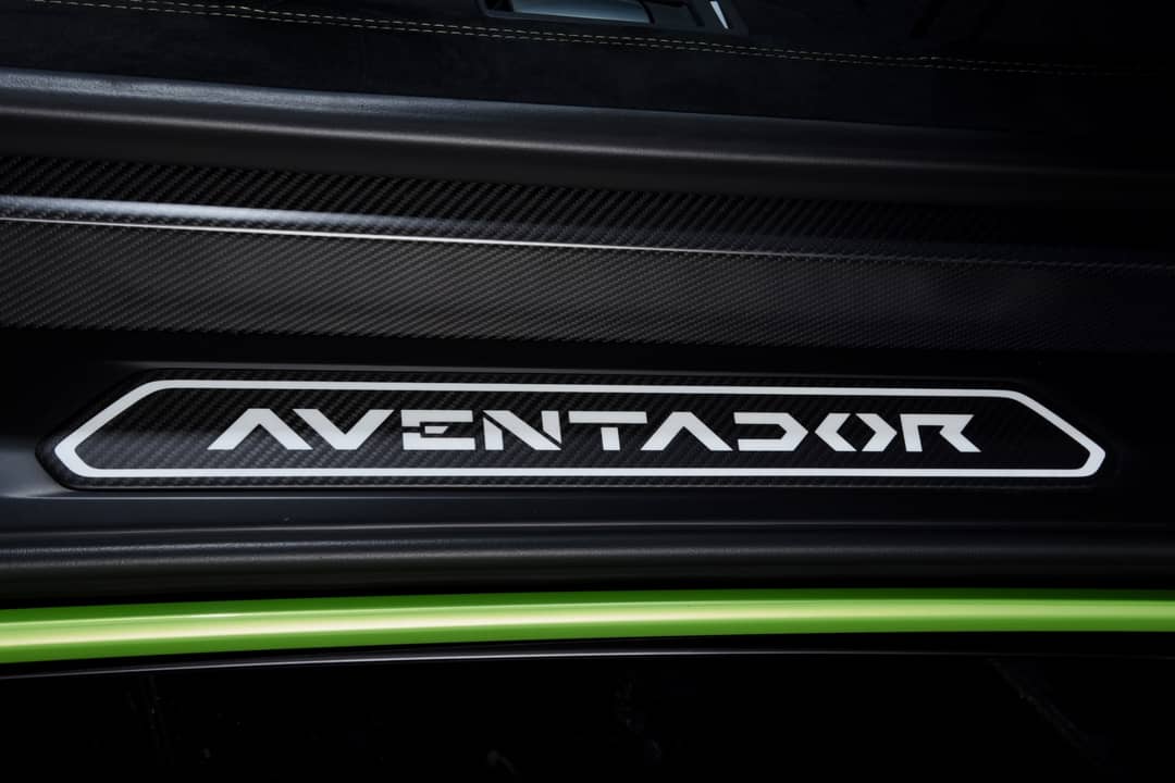 2017 Lamborghini Aventador LP 750-4 SV — photo 27