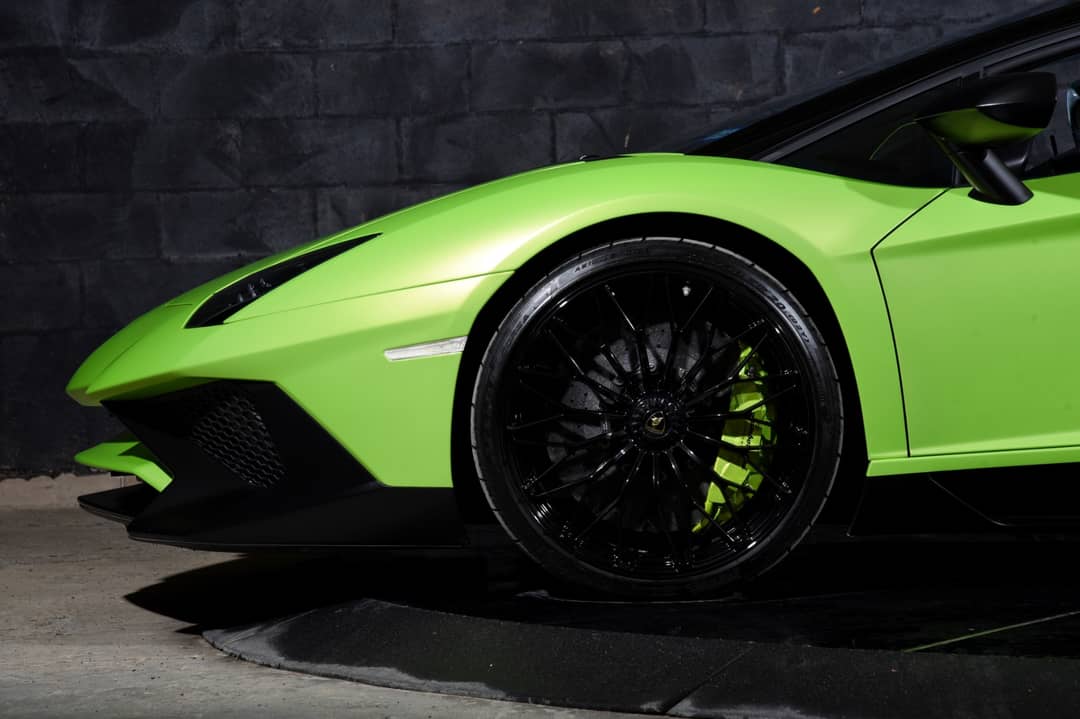 2017 Lamborghini Aventador LP 750-4 SV — photo 45