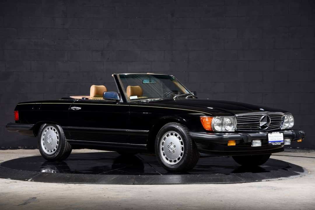 1988 Mercedes-Benz 560-Class 560 SL — photo 2