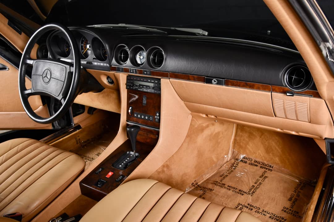 1988 Mercedes-Benz 560-Class 560 SL — photo 14