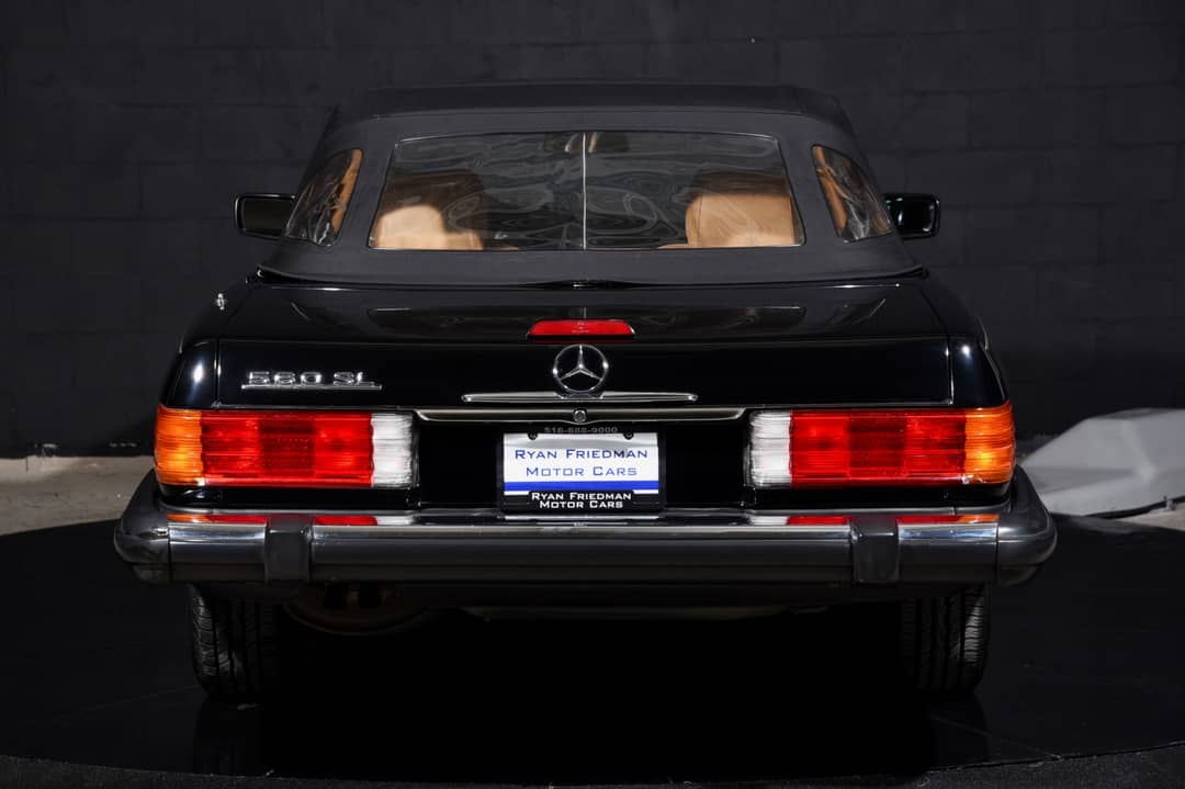 1988 Mercedes-Benz 560-Class 560 SL — photo 30
