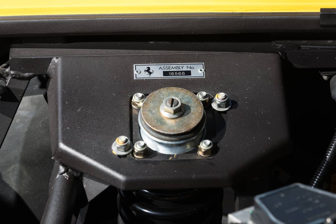 1995 Ferrari 348 — photo 19