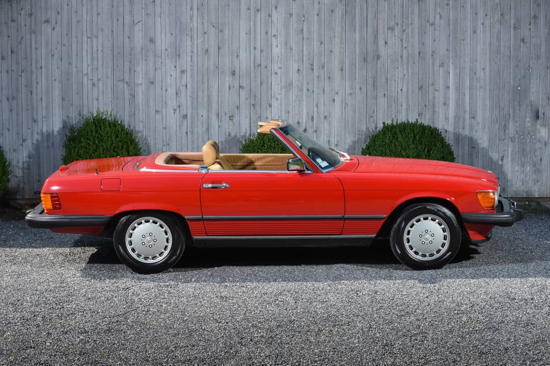 1989 Mercedes-Benz 560 SL — photo 1