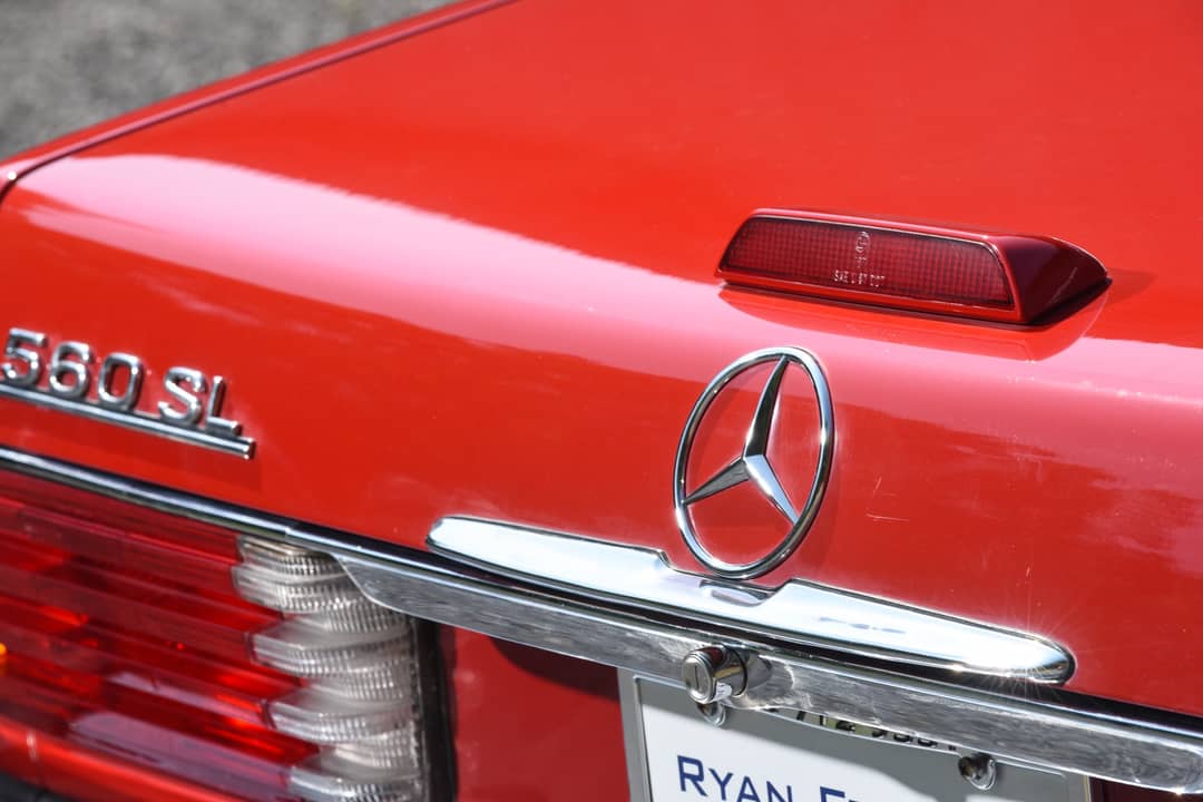 1989 Mercedes-Benz 560 SL — photo 16
