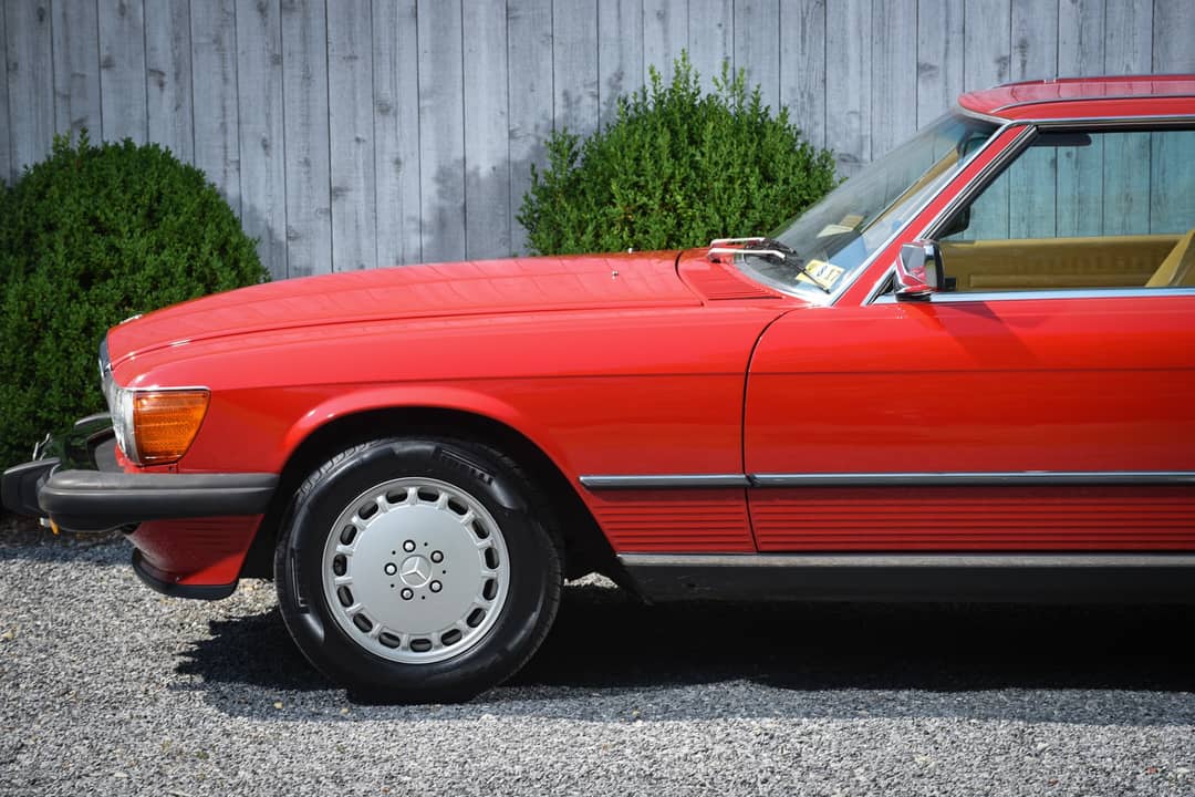 1989 Mercedes-Benz 560 SL — photo 27