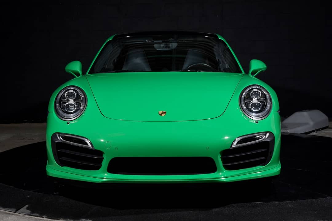 2015 Porsche 911 Turbo S — photo 16