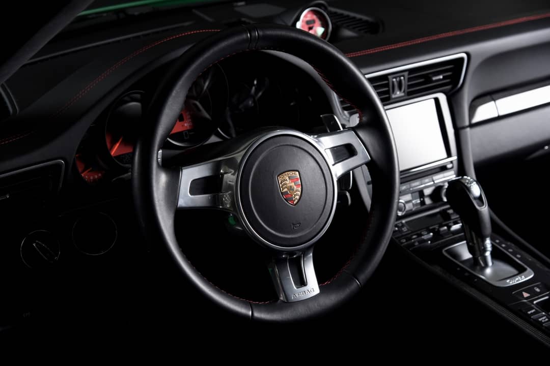 2015 Porsche 911 Turbo S — photo 20