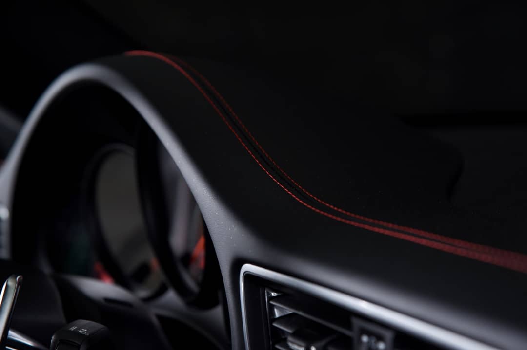2015 Porsche 911 Turbo S — photo 27