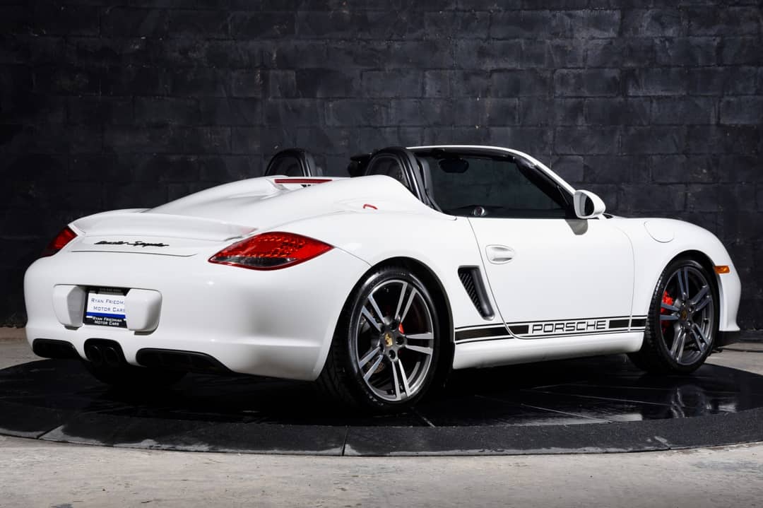 2011 Porsche Boxster Spyder — photo 3