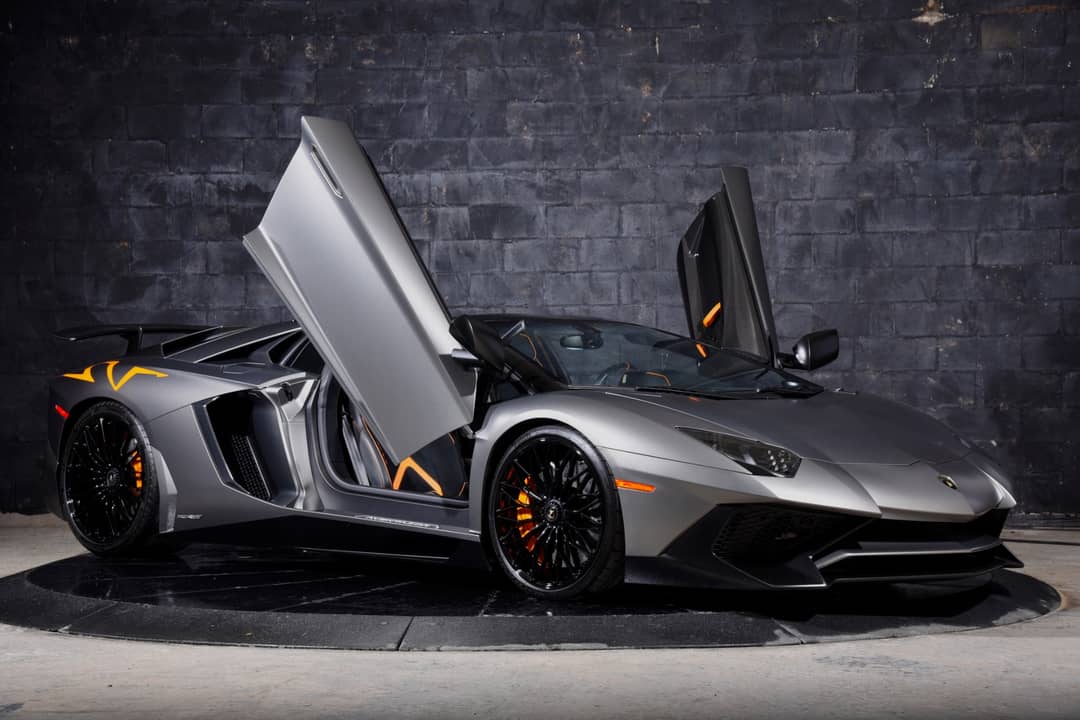 2017 Lamborghini Aventador LP 750-4 SV — photo 18