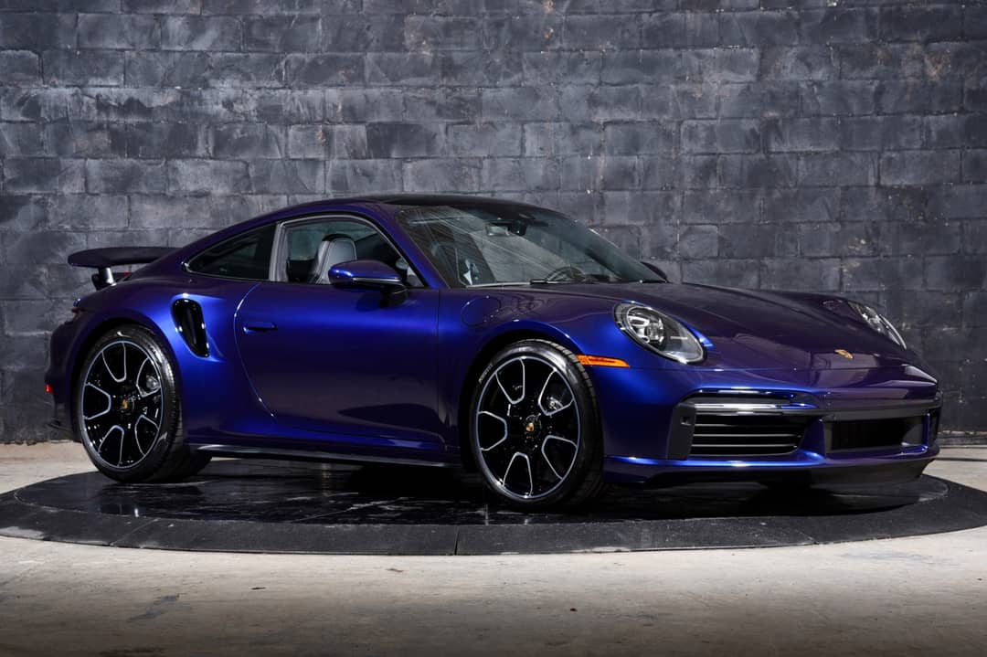 2021 Porsche 911 Turbo S — photo 2