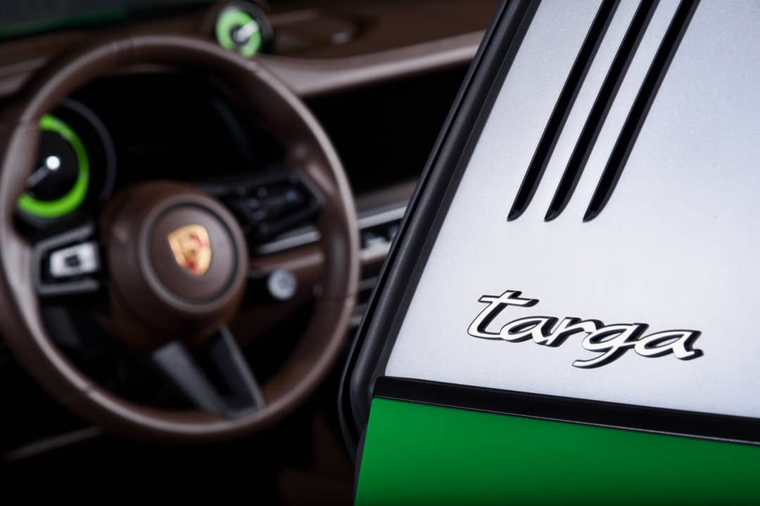 2024 Porsche 911 Targa 4S — photo 9