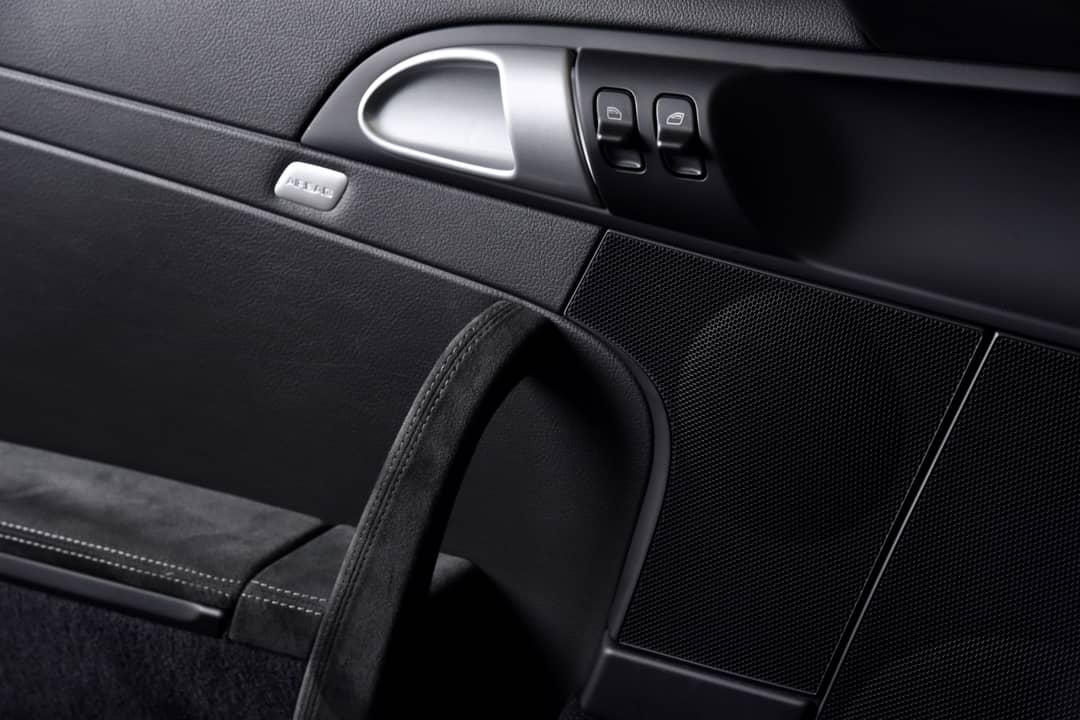 2010 Porsche 911 GT3 — photo 25