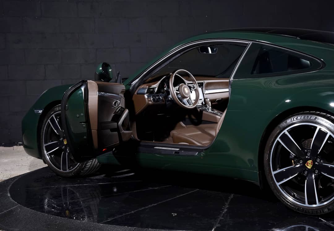 2018 Porsche 911 Carrera — photo 12