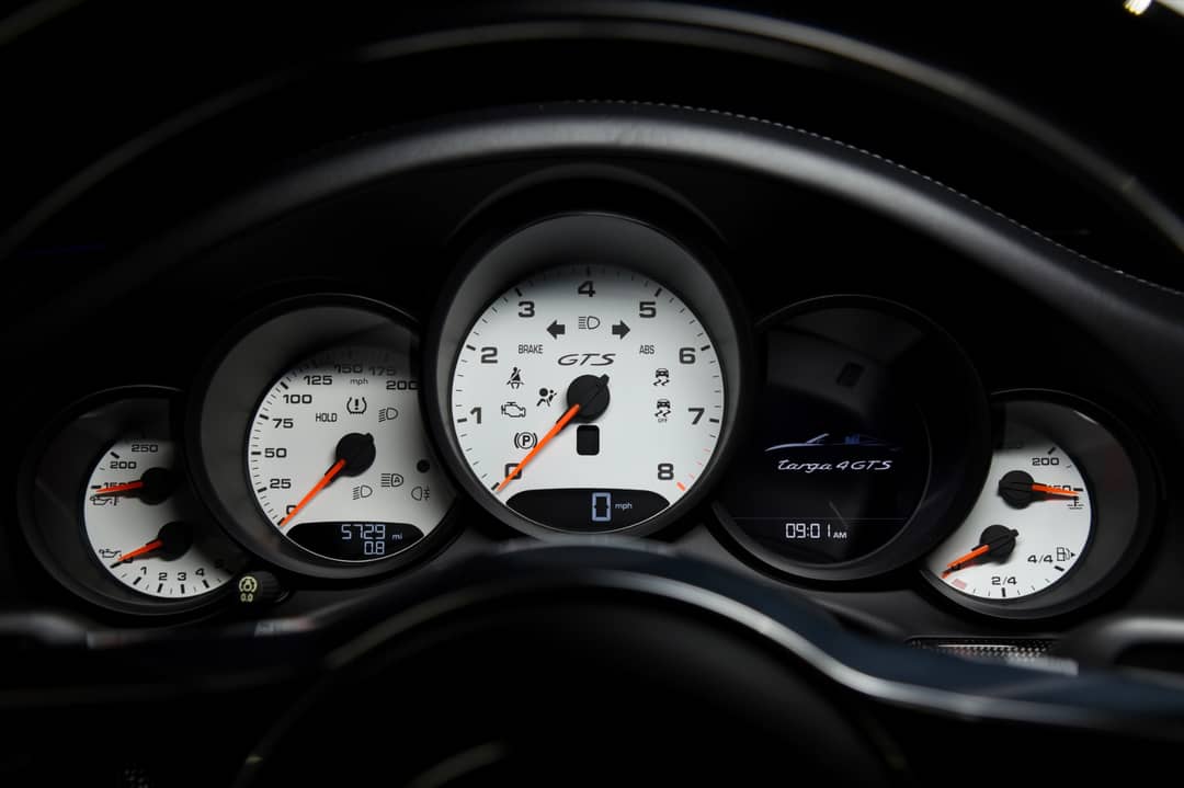 2017 Porsche 911 Targa 4 GTS — photo 18