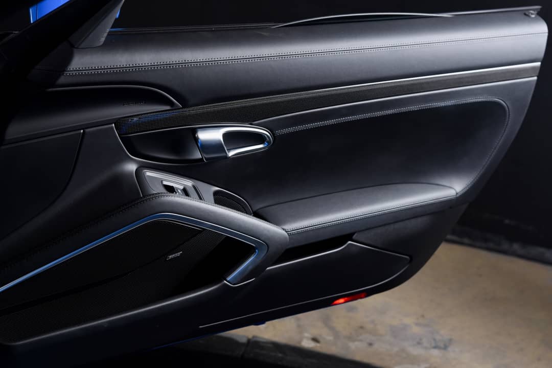 2017 Porsche 911 Targa 4 GTS — photo 27