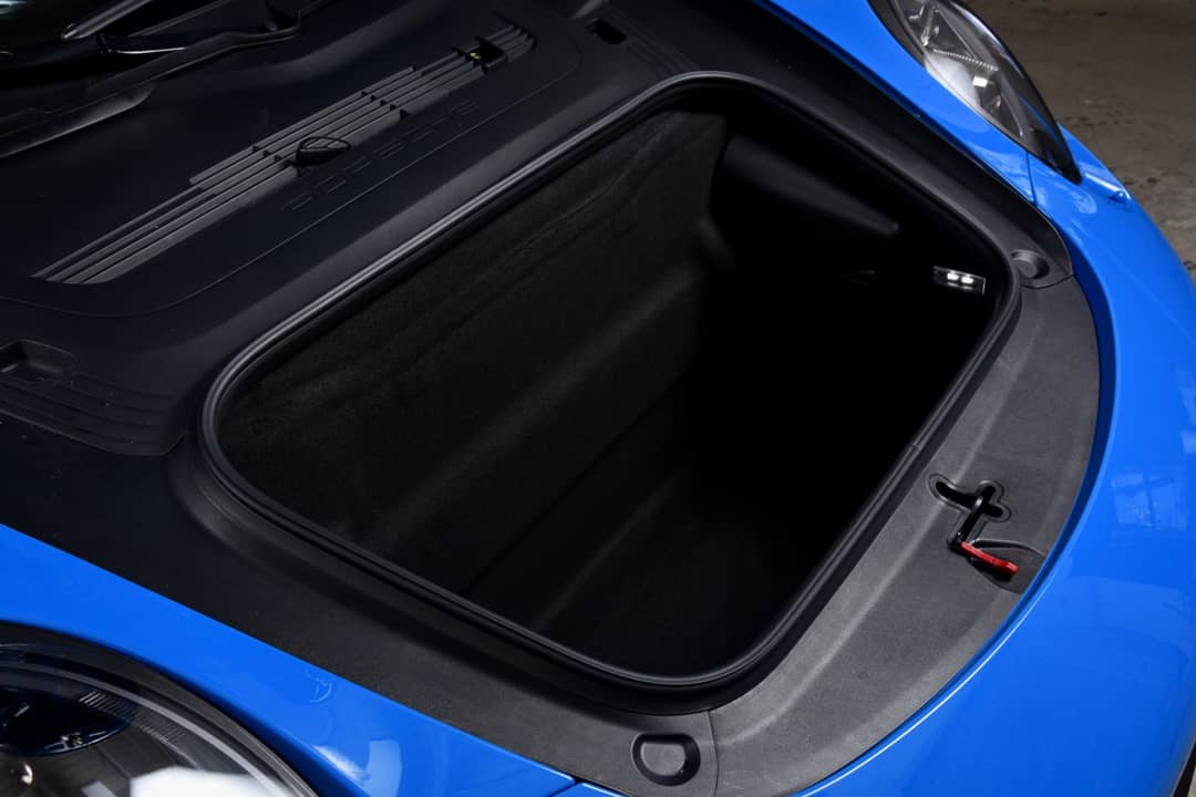 2017 Porsche 911 Targa 4 GTS — photo 32