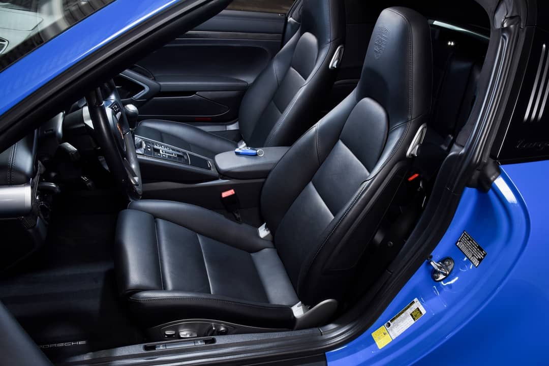 2017 Porsche 911 Targa 4 GTS — photo 5