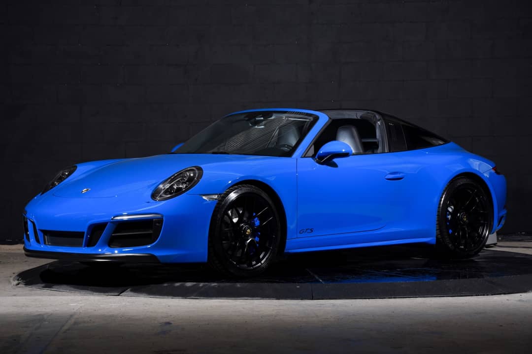 2017 Porsche 911 Targa 4 GTS — photo 9