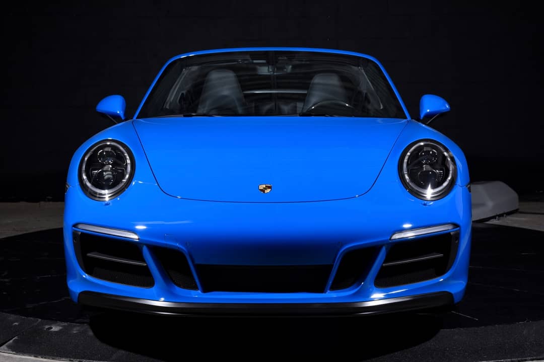 2017 Porsche 911 Targa 4 GTS — photo 10