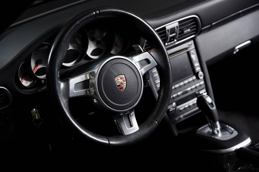 2011 Porsche 911 Turbo — photo 17