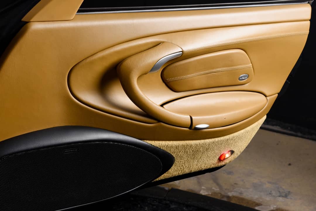 2001 Porsche 911 Carrera 4 — photo 17