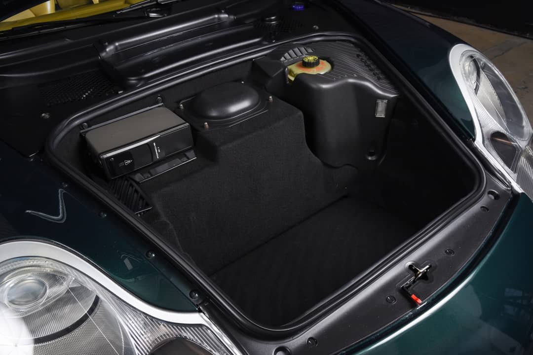 2001 Porsche 911 Carrera 4 — photo 20
