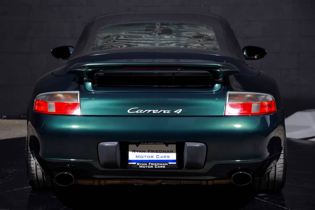 2001 Porsche 911 Carrera 4 — photo 22
