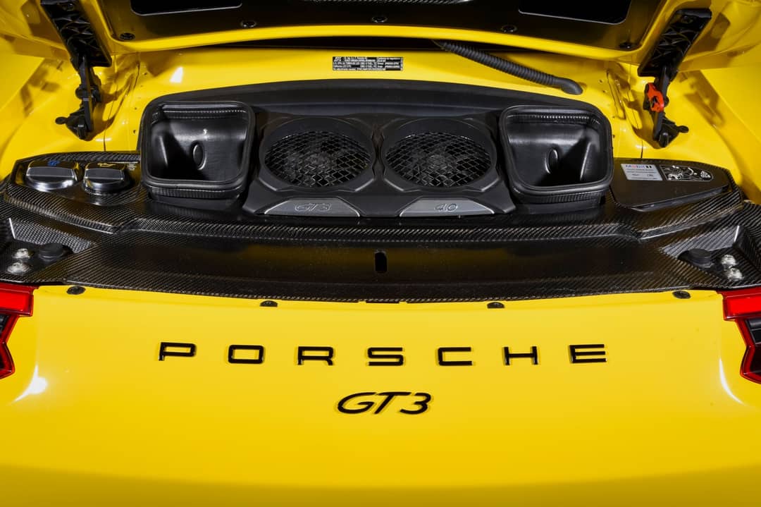 2018 Porsche 911 GT3 — photo 40